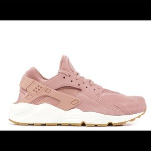 Women’s Nike Air Huarache SD Particle Pink Suade